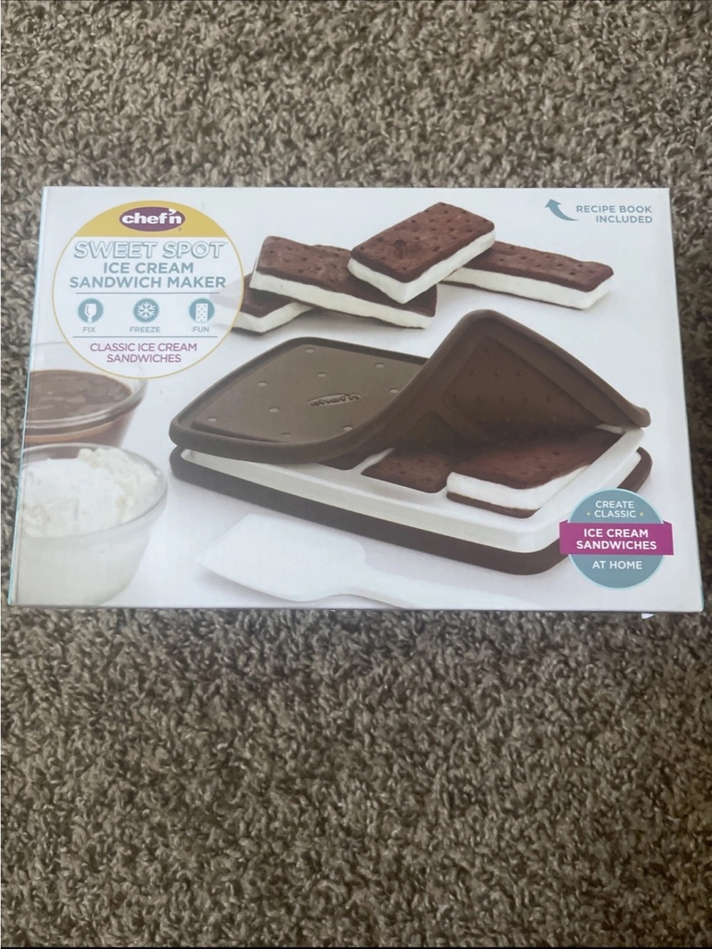 Sweet Spot Brown Ice Cream Sandwich Maker